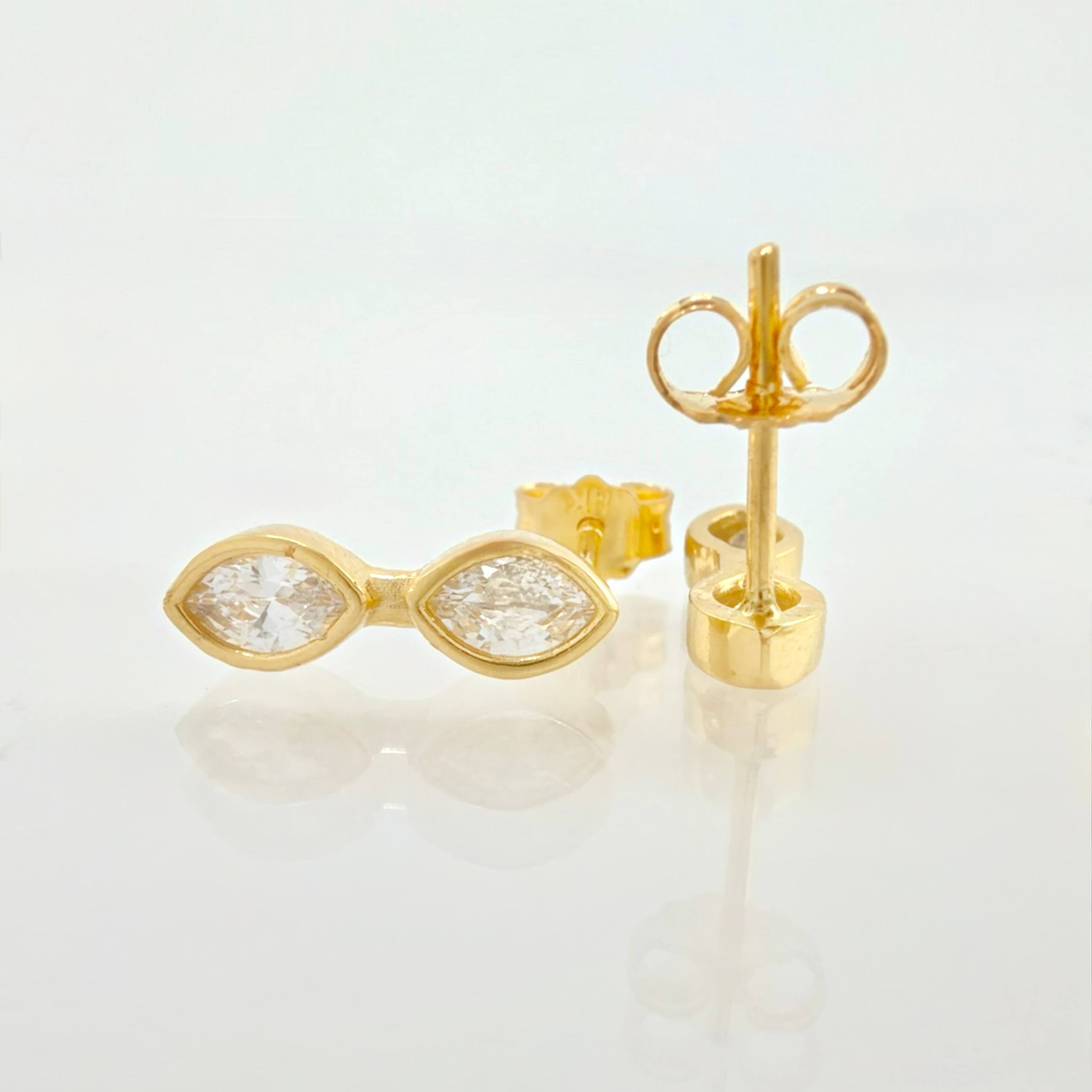 Topos Ojos Binoculares 1.9gr / 1/2 in / Oro Amarillo 18K *