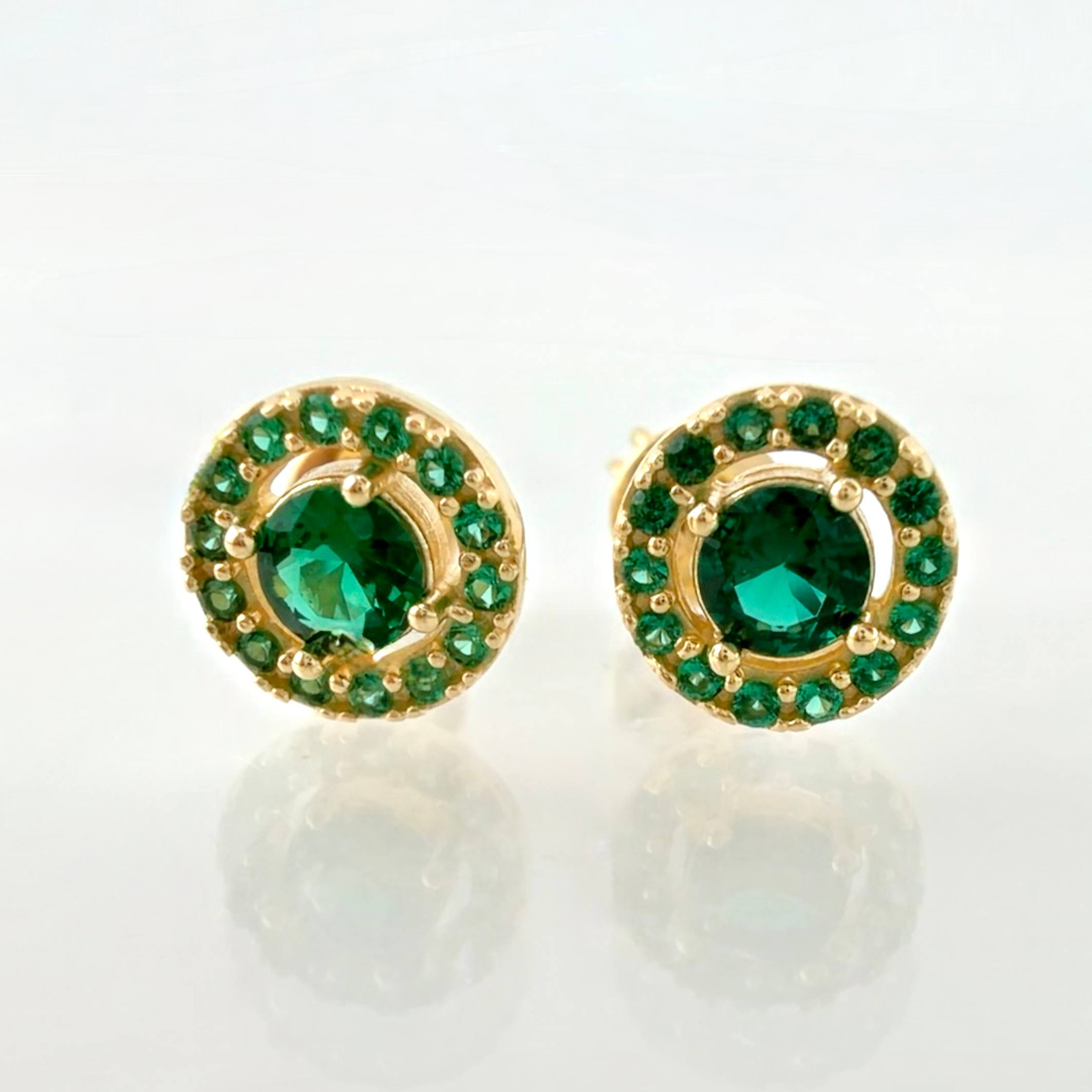 Halo Circle Stud Earrings 1.95gr / 6mm 18K Yellow Gold *