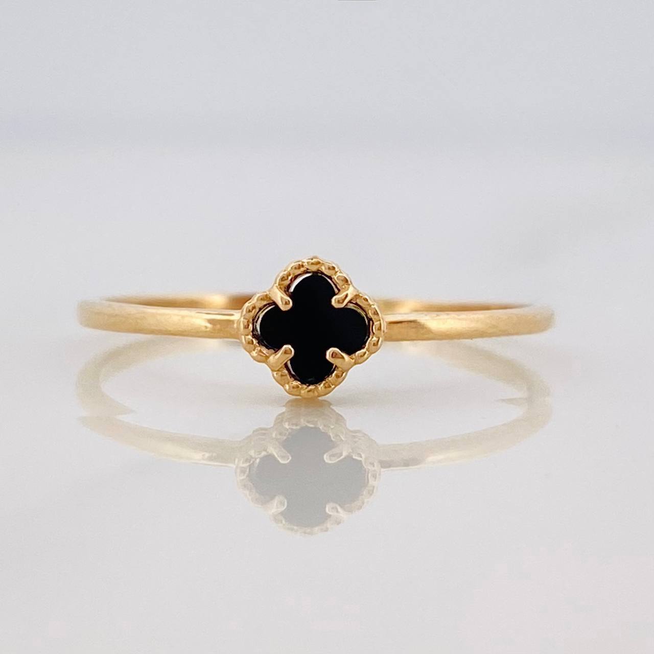 Clover Ring 1.25g / T7 3/4 Yellow Gold 18K