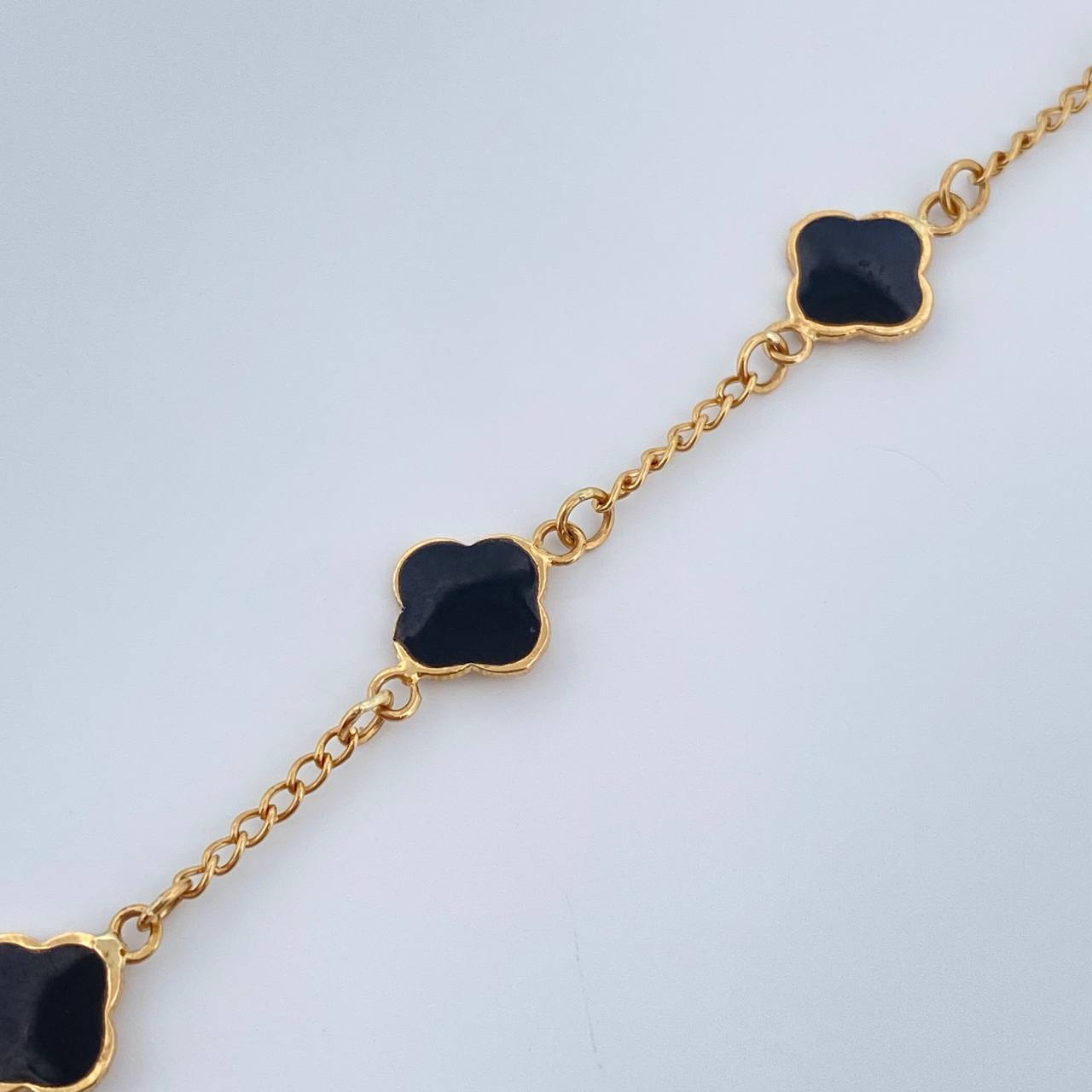 Clover Bracelet Classic Link 2.6gr / 7 in / 1.43mm 18K Gold Yellow &