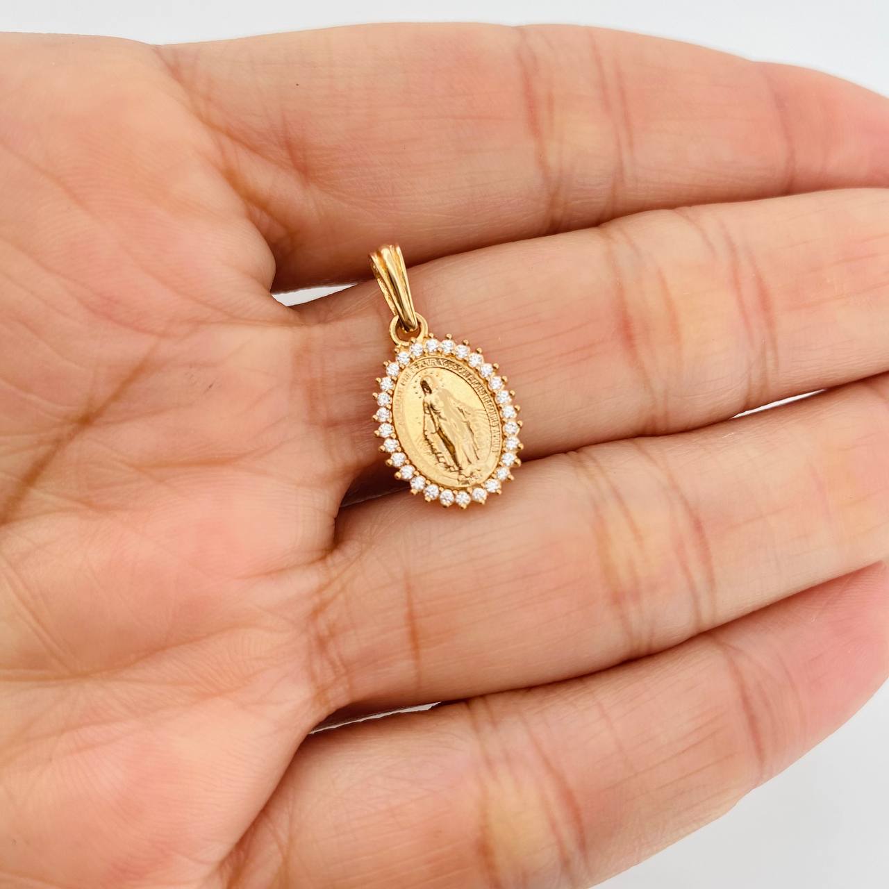 Dije Virgen de Milagrosa 1.55g / 3/4 in Oro Amarillo 18K