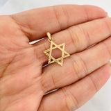 Dije Silueta Estrella 0.8g / 1 in Oro Amarillo 18K