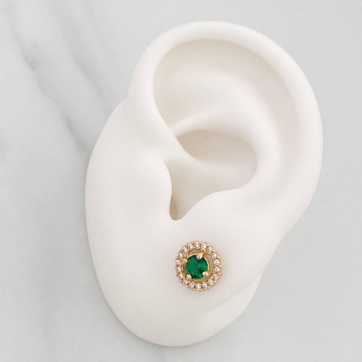 Topos Halo Circulo 2.3g / in / 8.3mm Oro Amarillo 18K