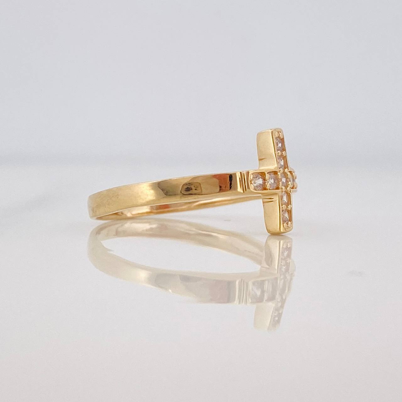 Cross Ring 1.75g / Size 6 1/4 Yellow Gold 18K
