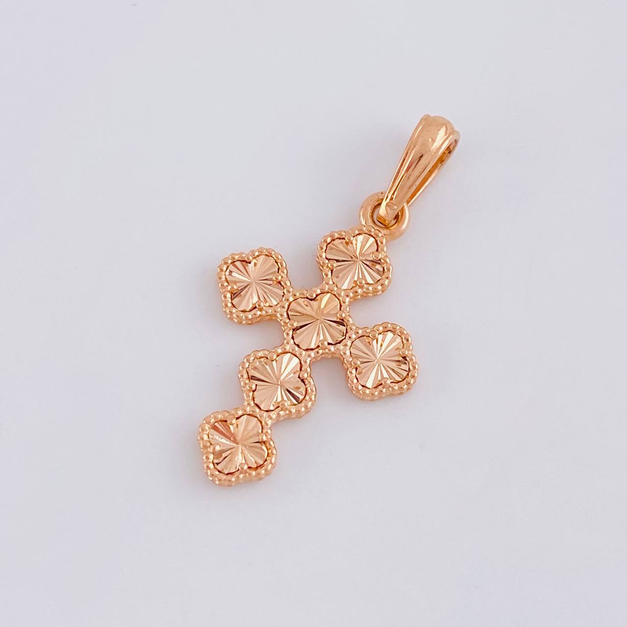 Diamond Cut Clover Pendant 2.25g / 1 1/4 in 18K Rose Gold