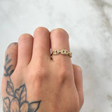 GC Dense Ring 1.9gr / Size 6 3/4 / 18K Gold *