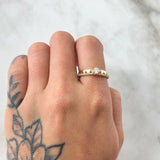 Anillo Solitario Carril Corazones 1.9gr / T6 3/4 / Oro Amarillo 18K *