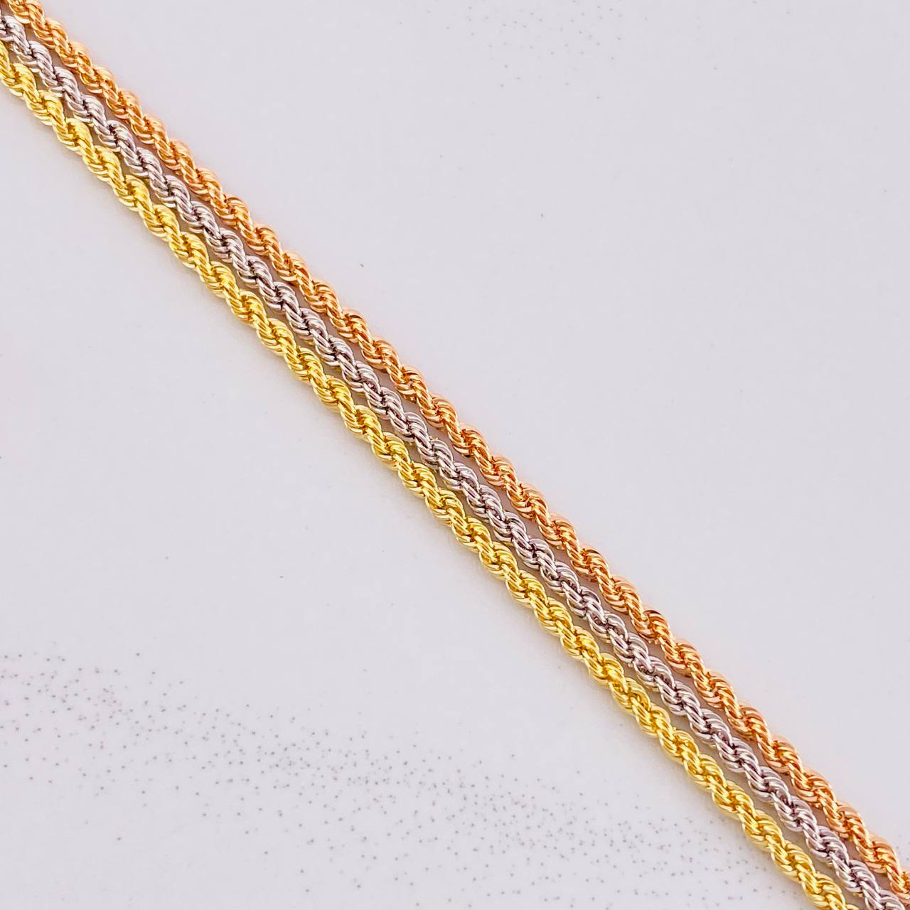 Bracelet Trio Lazo 3.05g / 7 1/4 in / 6mm Three Golds 18K
