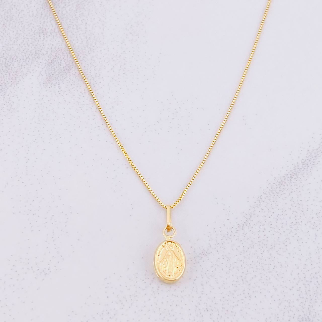 Set Cadena Veneciana + Dije Virgen Milagrosa / 1.4g / 18 in Oro Amarillo 18K