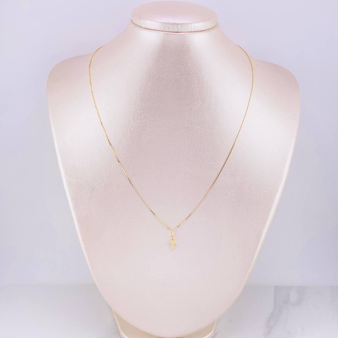 Venetian Chain Set + Cross Pendant / 1.3g / 18 in Yellow Gold 18K