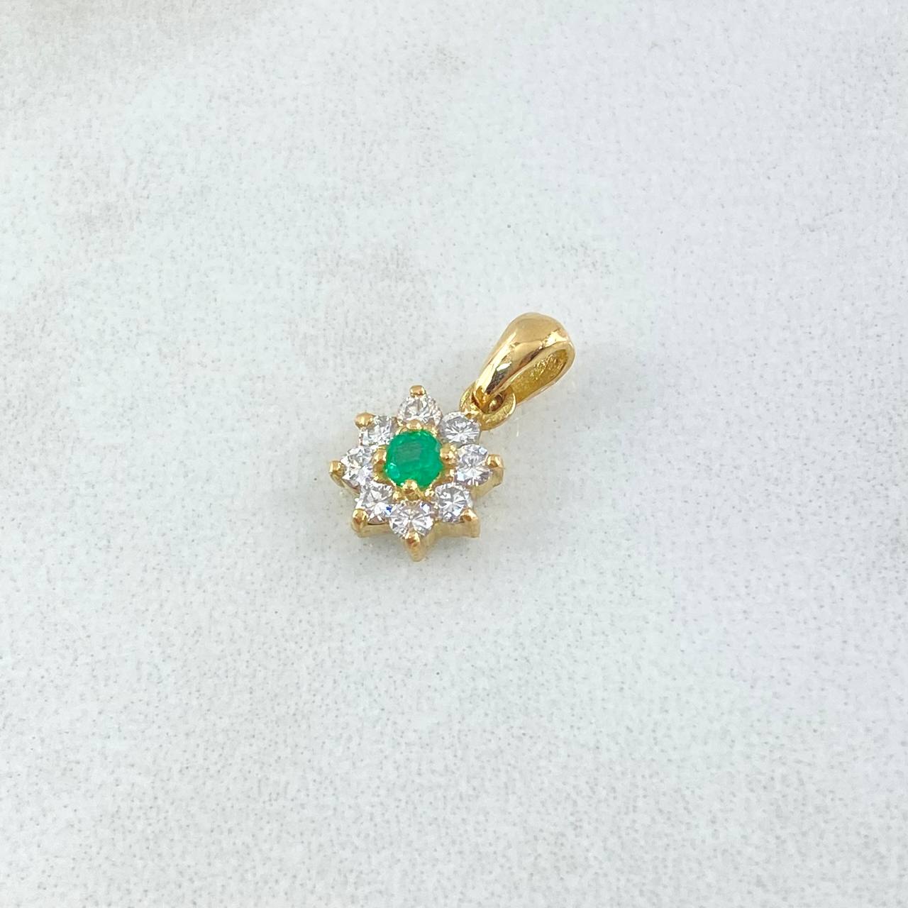 Pendant Flower Eight Petals 0.85gr / 1.3cm / Emerald 8pts Diamonds 28pts Yellow Gold 18K (Jewel) ©