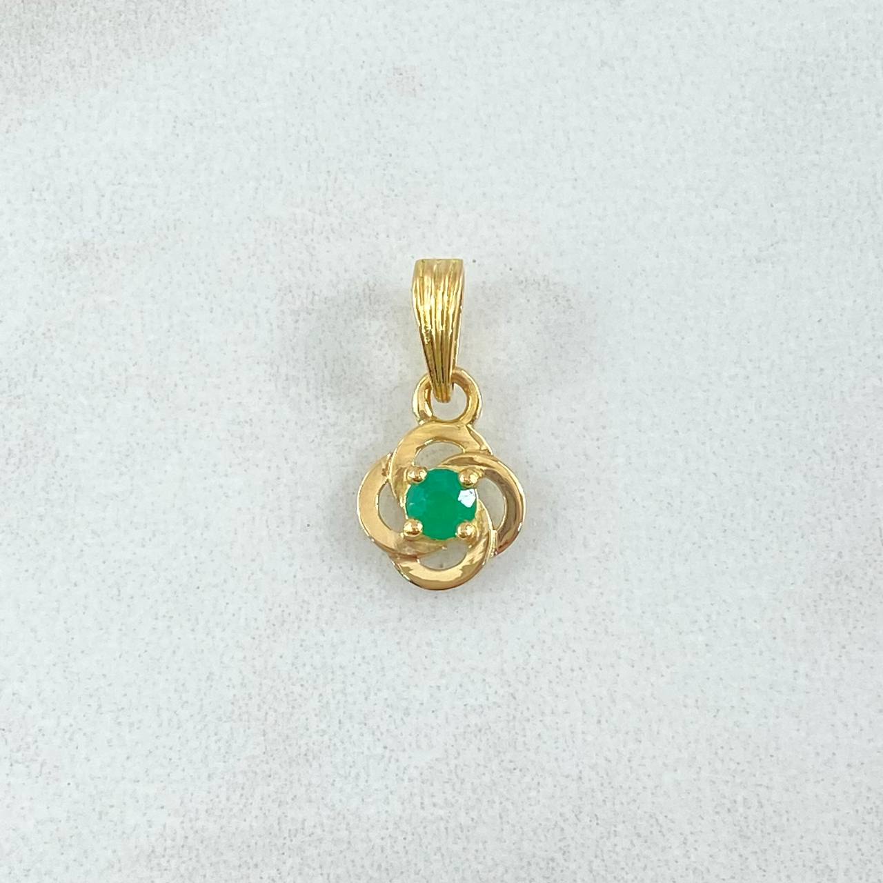 Dije Espiral 0.85gr / 1.5cm / Esmeraldas 16pts Oro Amarillo 18K (Joya) ©