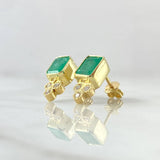 Topos Cuadrado Tri-Punteado 3.95gr / 1.4cm / Esmeraldas 1.2 Qts Circones Blancos Oro Amarillo 18K (Joya) ©