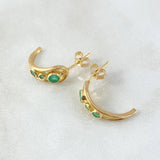 Topos Curvas Trio Huecas 3.95gr / 1.7cm / Esmeraldas 53pts Oro Amarillo 18K (Joya) ©