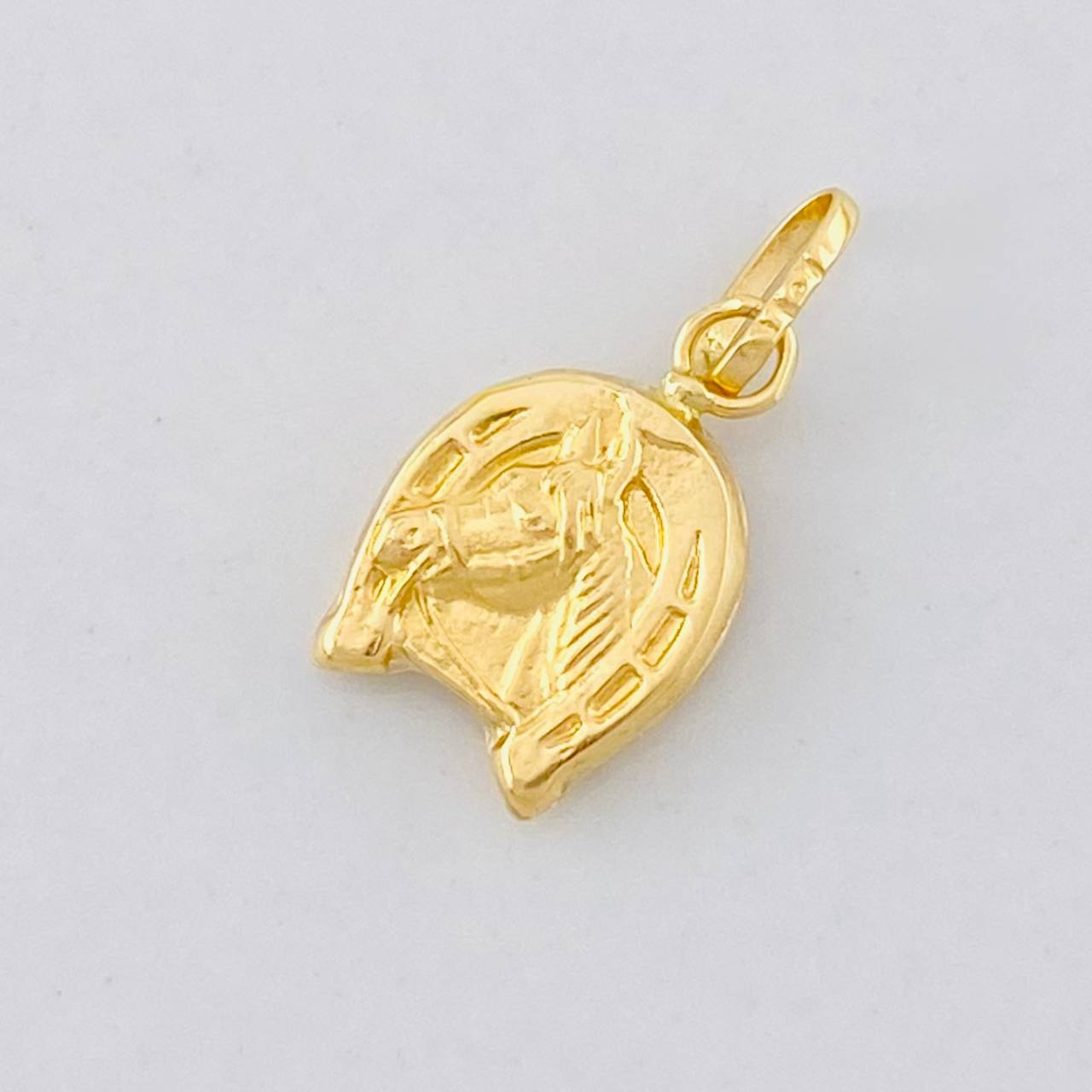 Dije Herradura Caballo 0.4g / 3/4 in Oro Amarillo 18K