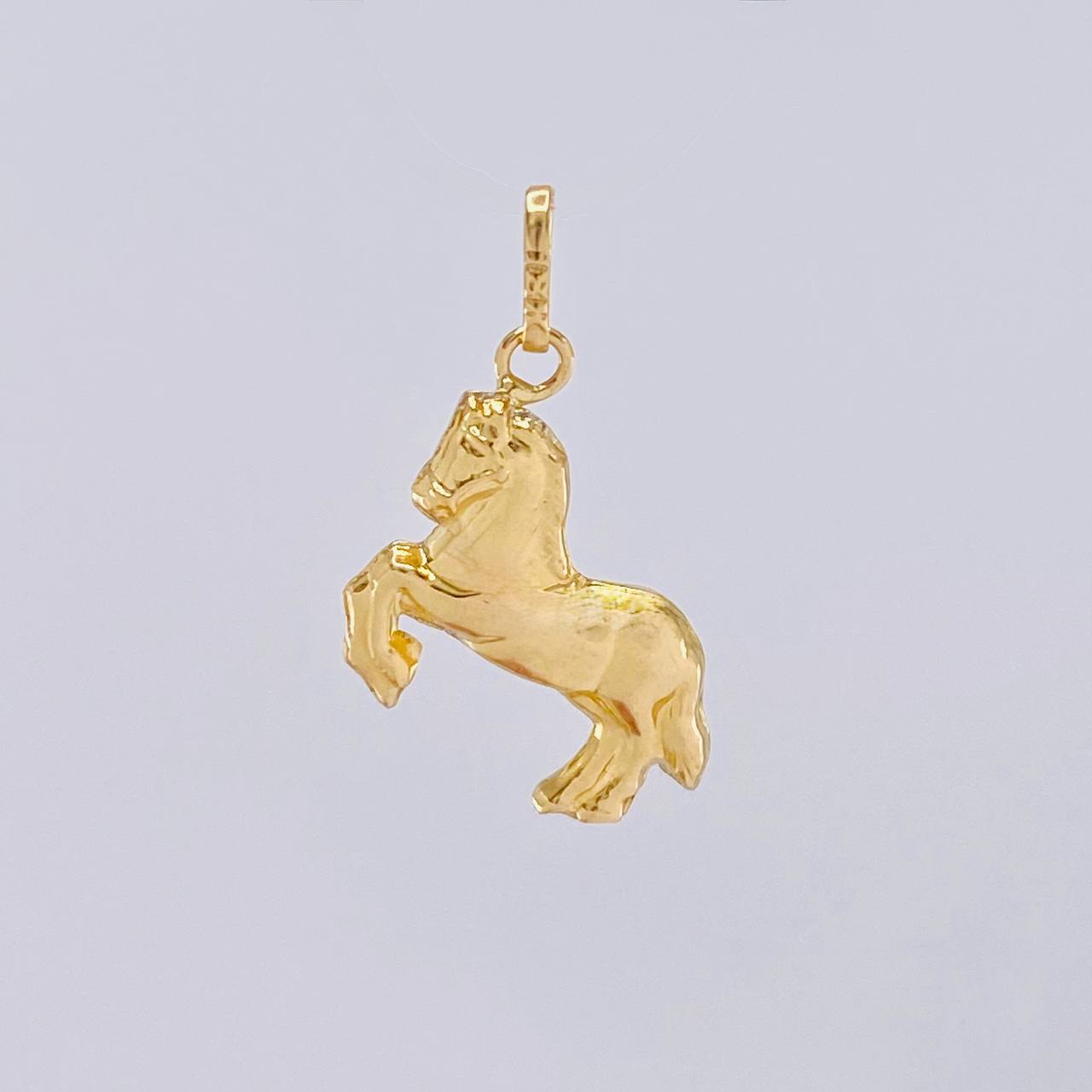 Dije Caballo 0.85g / 3/4 in Oro Amarillo 18K