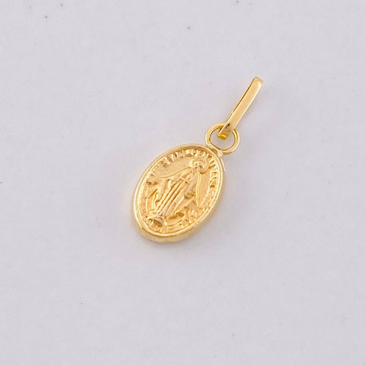Dije Virgen Milagrosa 0.3g / 1/2 in Oro Amarillo 18K