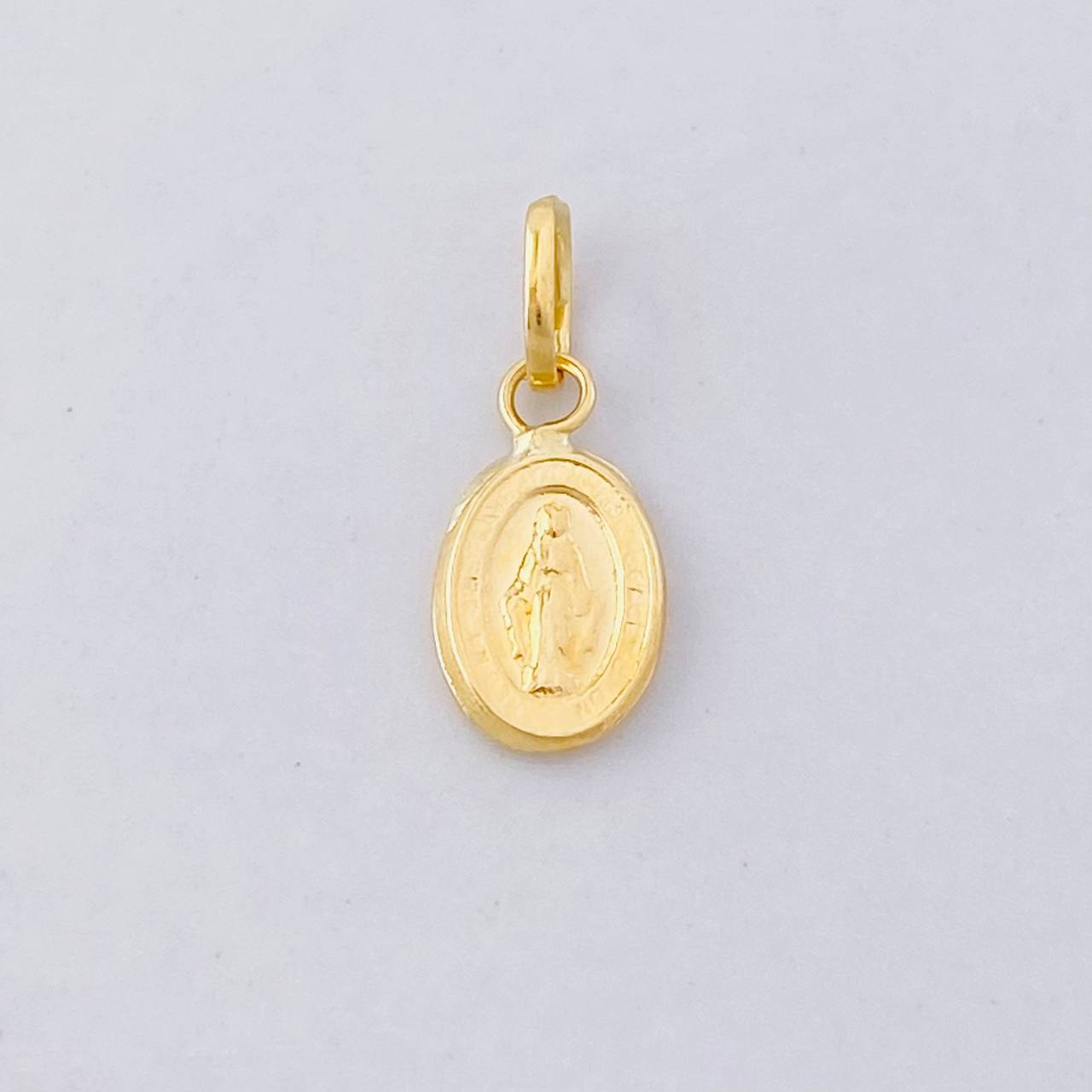 Dije Virgen Milagrosa 0.2g / 1/2 in Oro Amarillo 18K