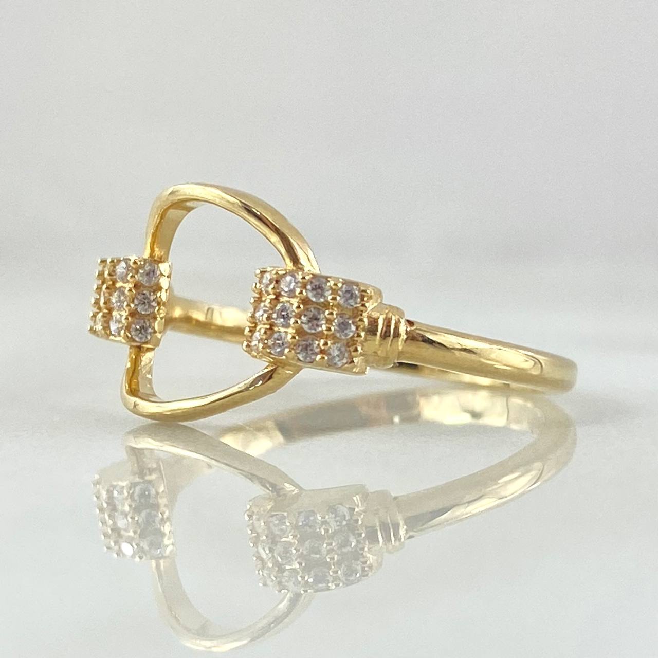 Belt Ring Circle Silhouette 2.5gr / Size 7 1/4 / 18K Gold *