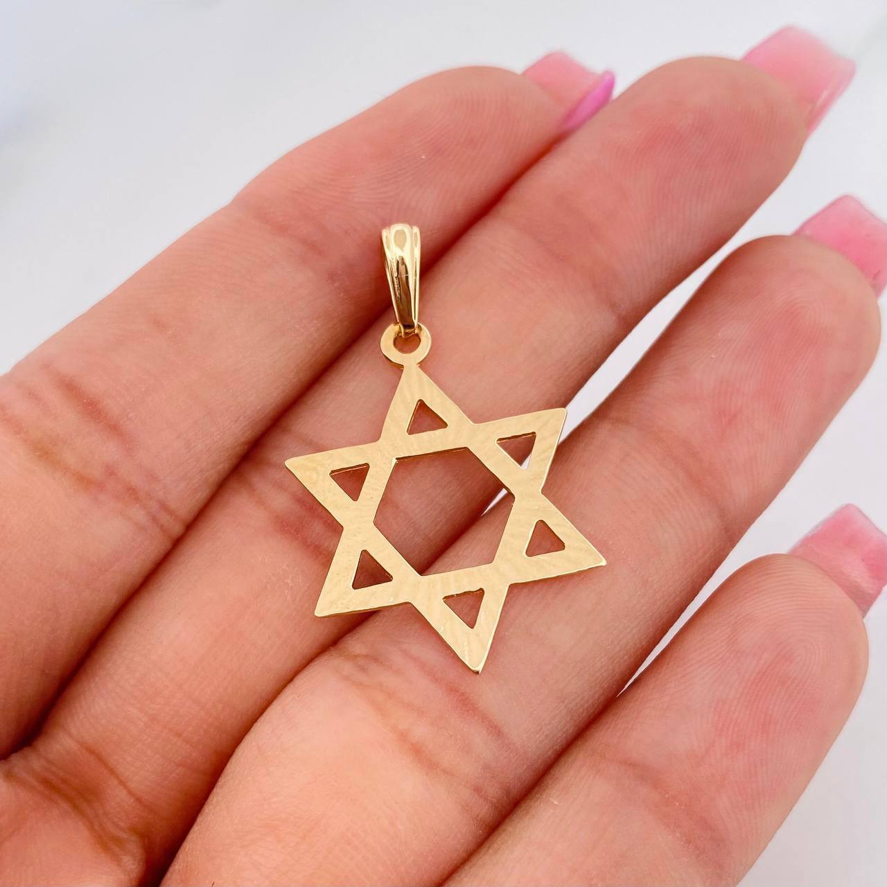 Dije Estrella David 1.85g / 1 1/4 in Oro Amarillo 18K
