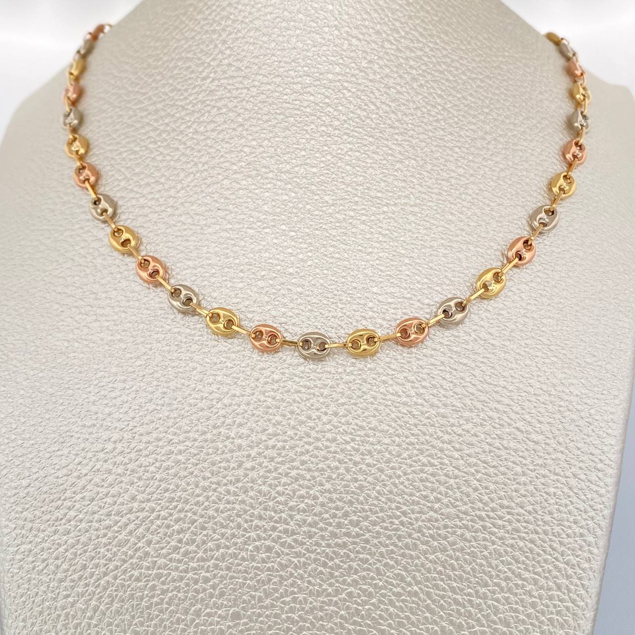 Cadena GC 10.4gr / 24 1/2 in / Tres Oros 18K $