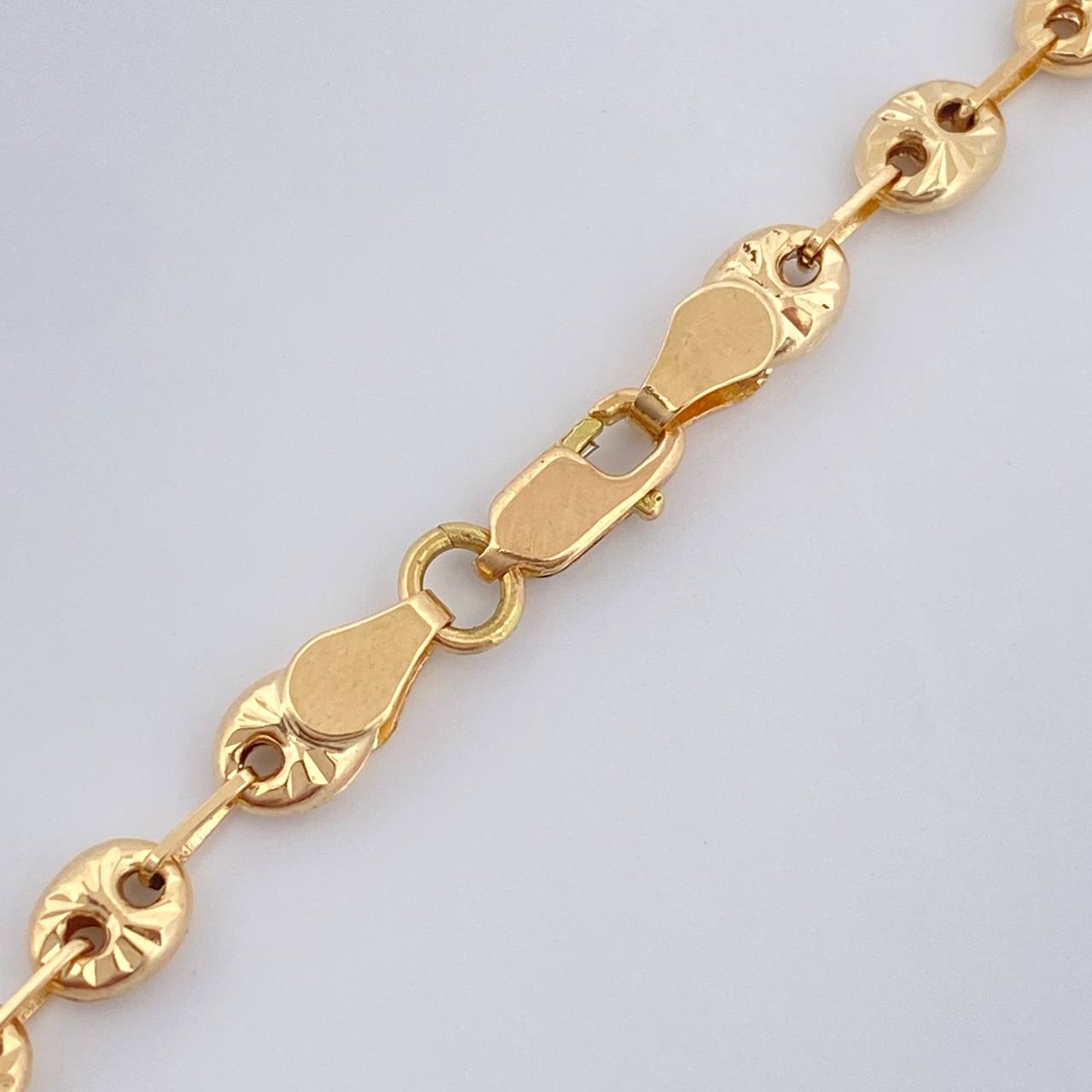 GC Chain 10.2gr / 24 3/4 in / 18K Gold $