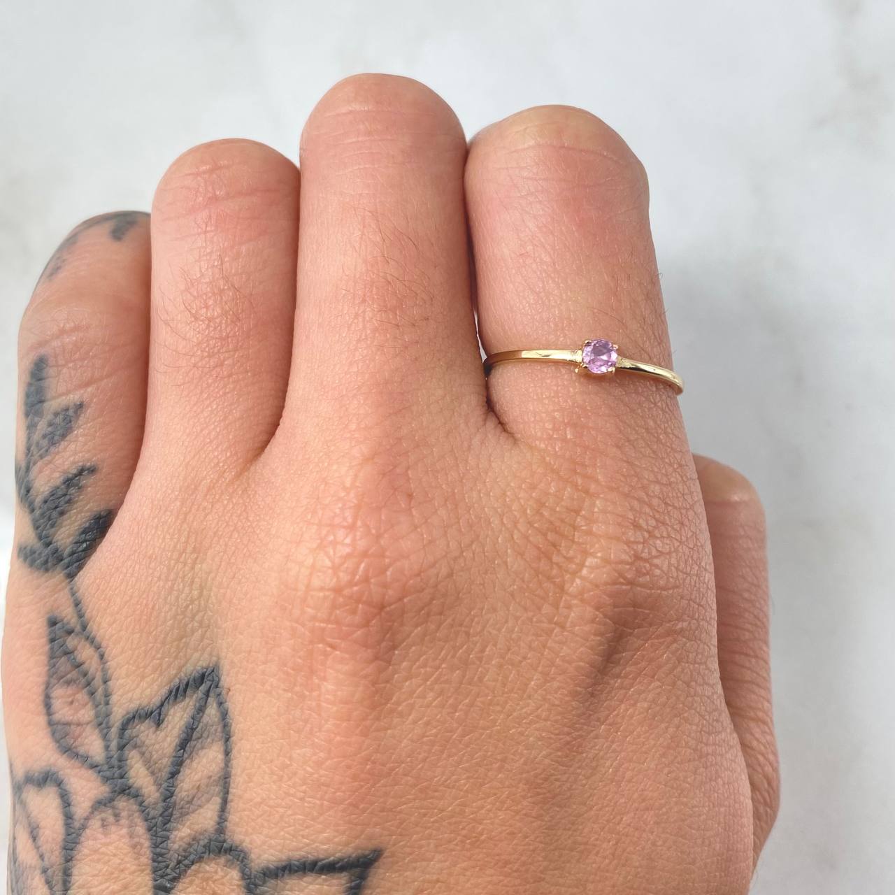 Anillo Solitario 0.7gr / T6 1/2 / Oro Amarillo 18K *