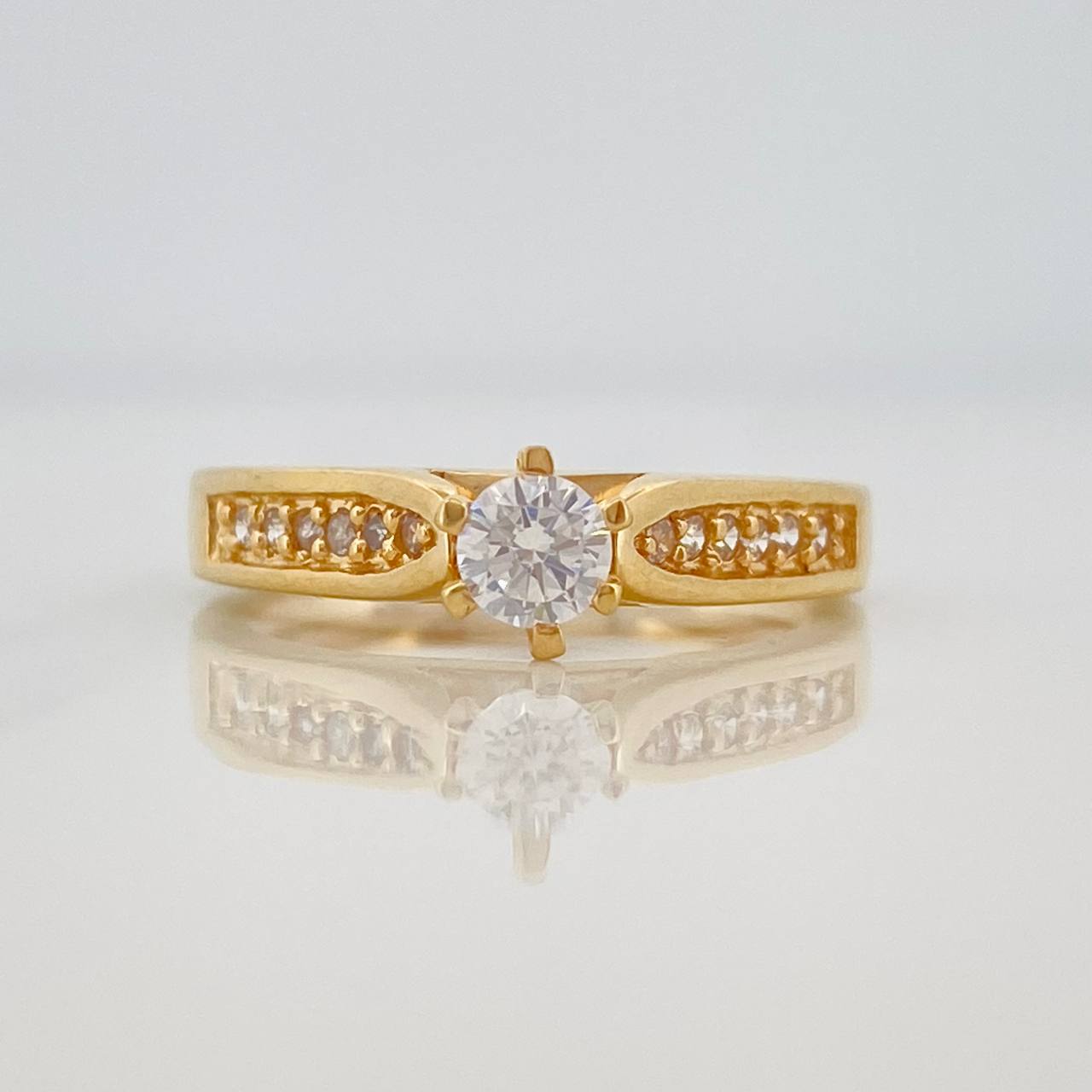 Solitaire Bridge Ring 3.3g / T6 1/4 Yellow Gold 18K