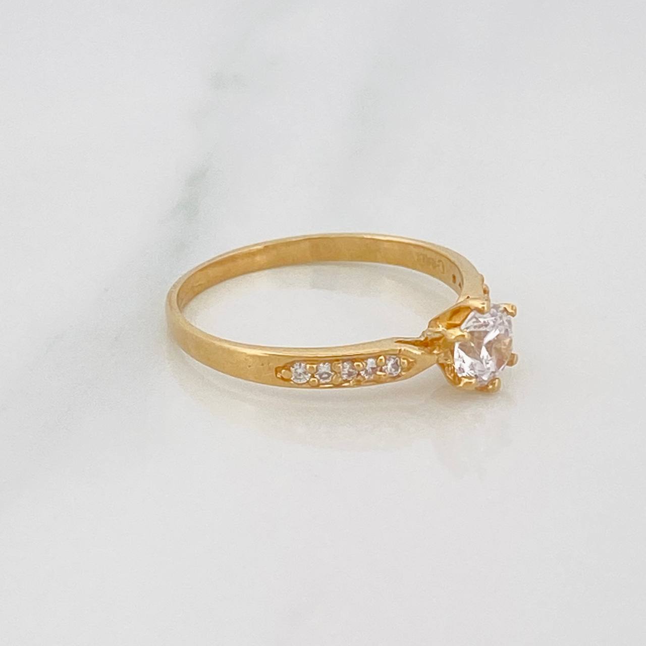 Anillo Solitario Churumbela 1.95g / T6 3/4 Oro Amarillo 18K