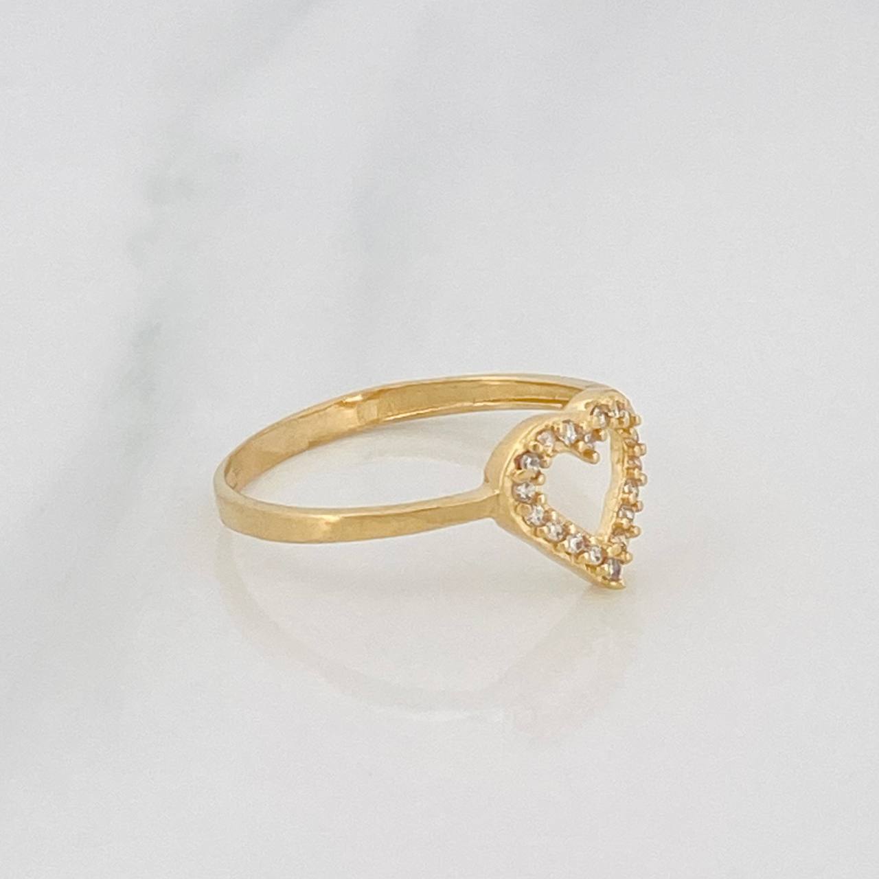 Anillo Silueta Corazón 1.3g / T6 3/4 Oro Amarillo 18K