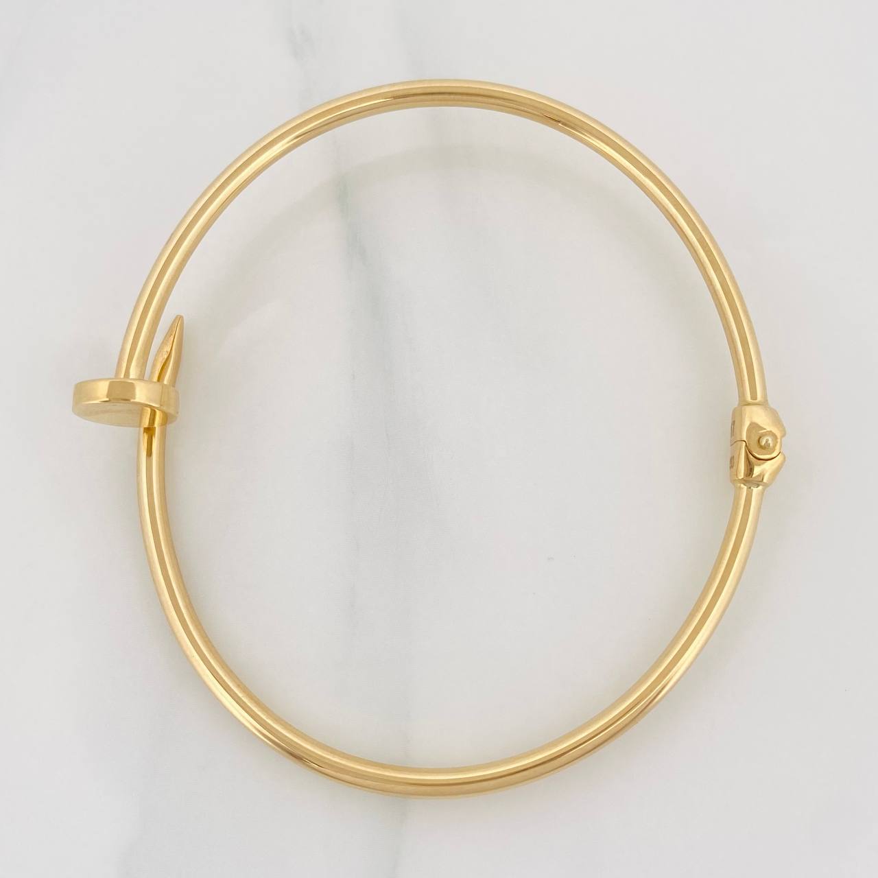 Bracelet Nail Hoop 6.8g / 7 1/2 in / 2.5mm Yellow Gold 18K