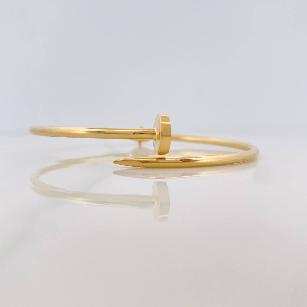 Bracelet Nail Hoop 6.8g / 7 1/2 in / 2.5mm Yellow Gold 18K