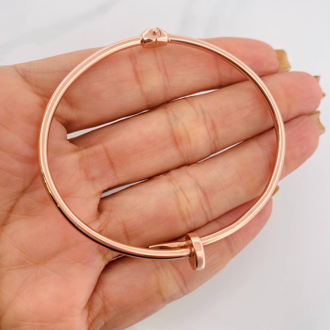 Bracelet Nail Hoop 6.8g / 7 1/2 in / 2.48mm Rose Gold 18K