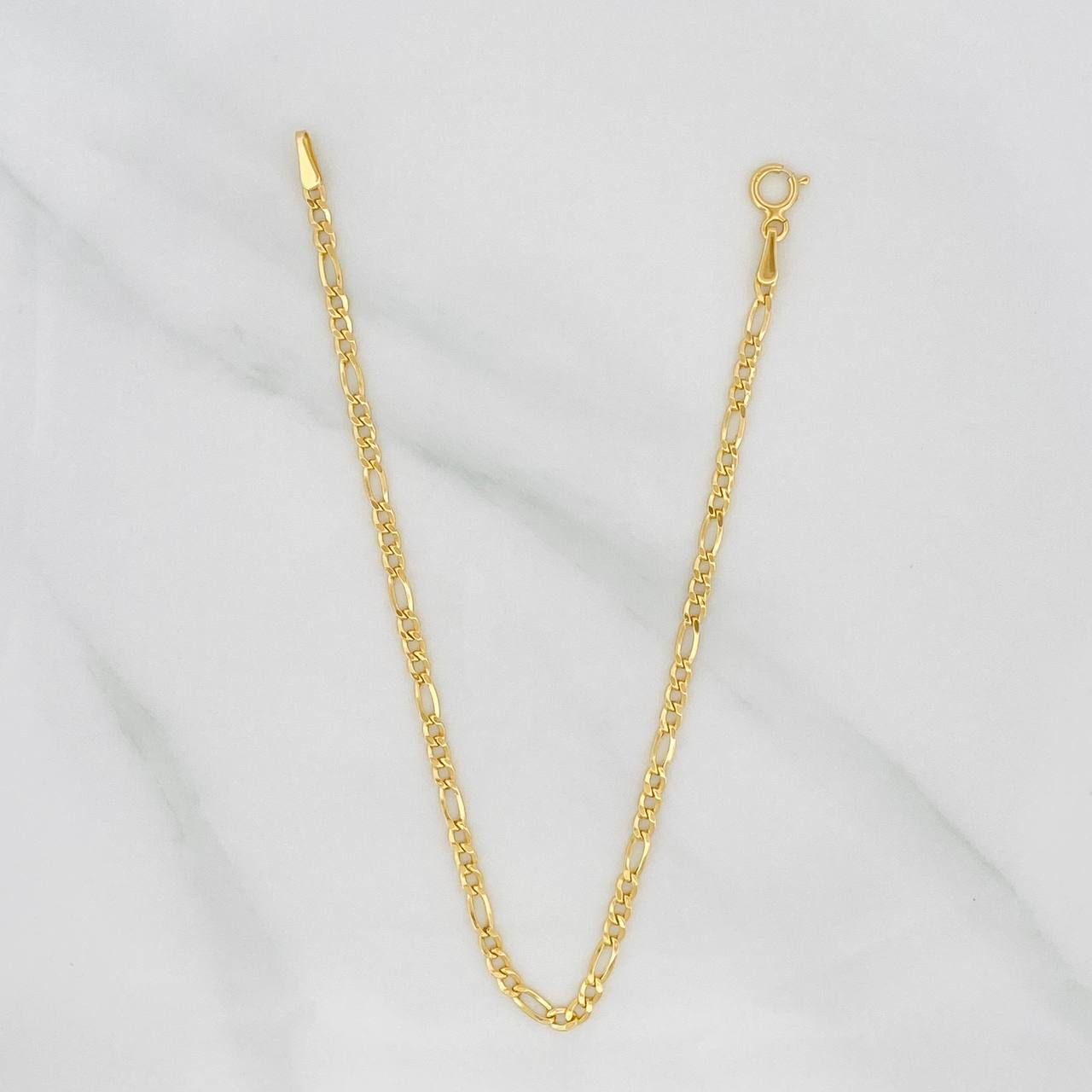 Figaro Bracelet 1.05g / 7 in / 2.33mm Yellow Gold 18K