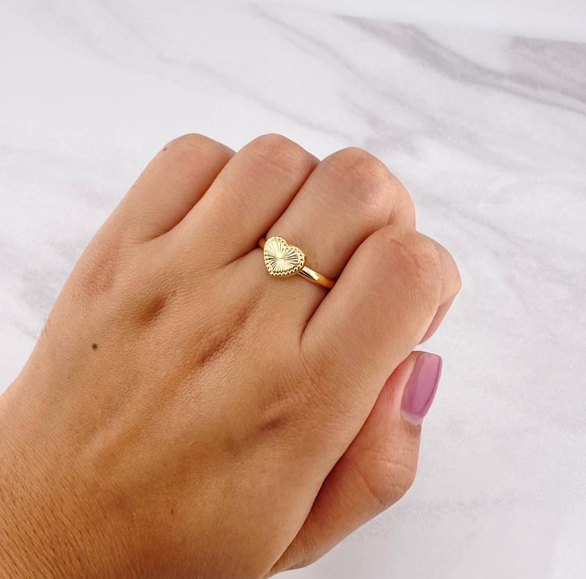 Heart Diamond Cut Ring 1g / T8 3/4 Yellow Gold 18K