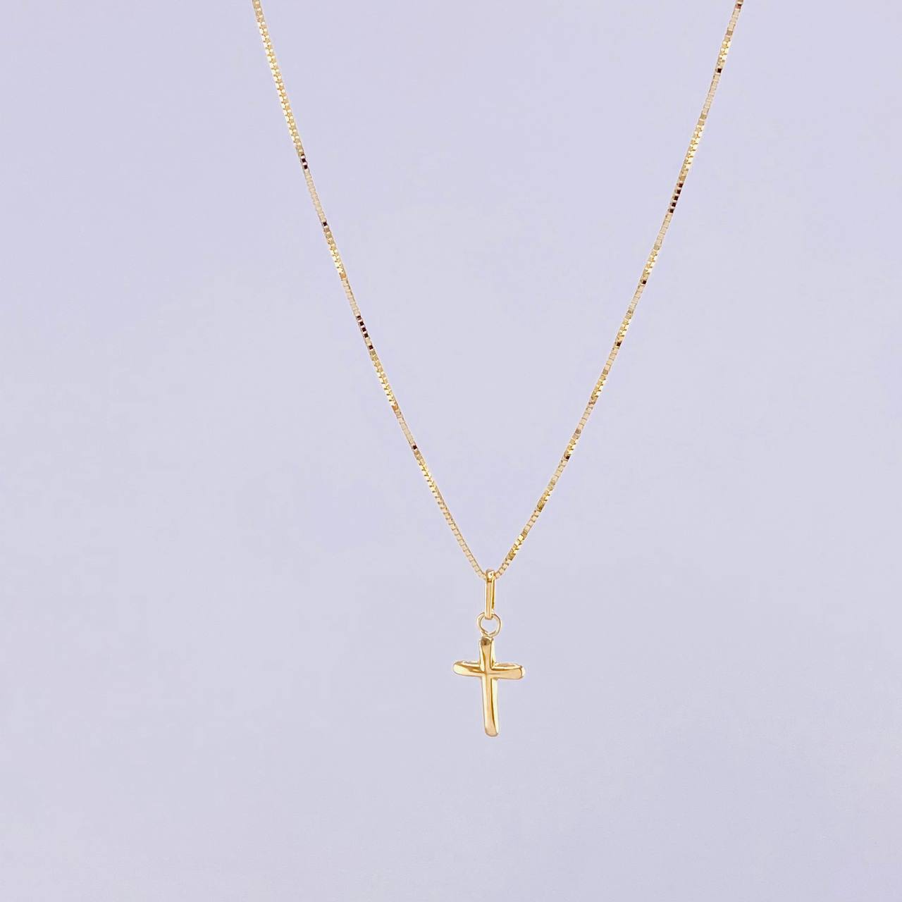 Set Cadena Veneciana + Dije Cruz Puntas Planas / 1.3g / 18 in Oro Amarillo 18K