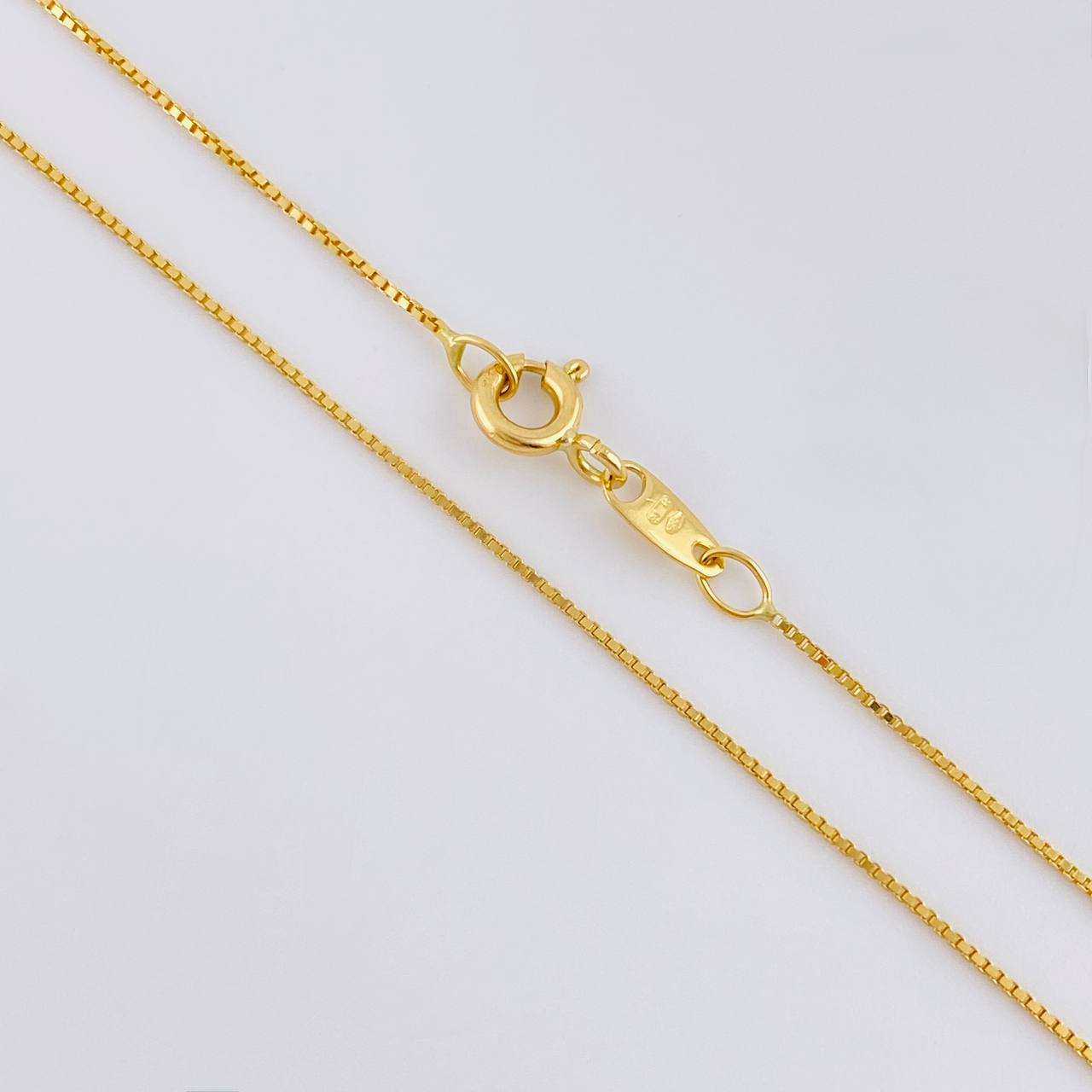 Cadena Veneciana 1g / 20 in / 0.55mm Oro Amarillo 18K