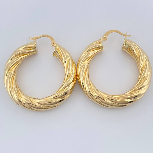 Candongas Mary 6.7gr / 1 1/2 in / Oro Amarillo 18K $