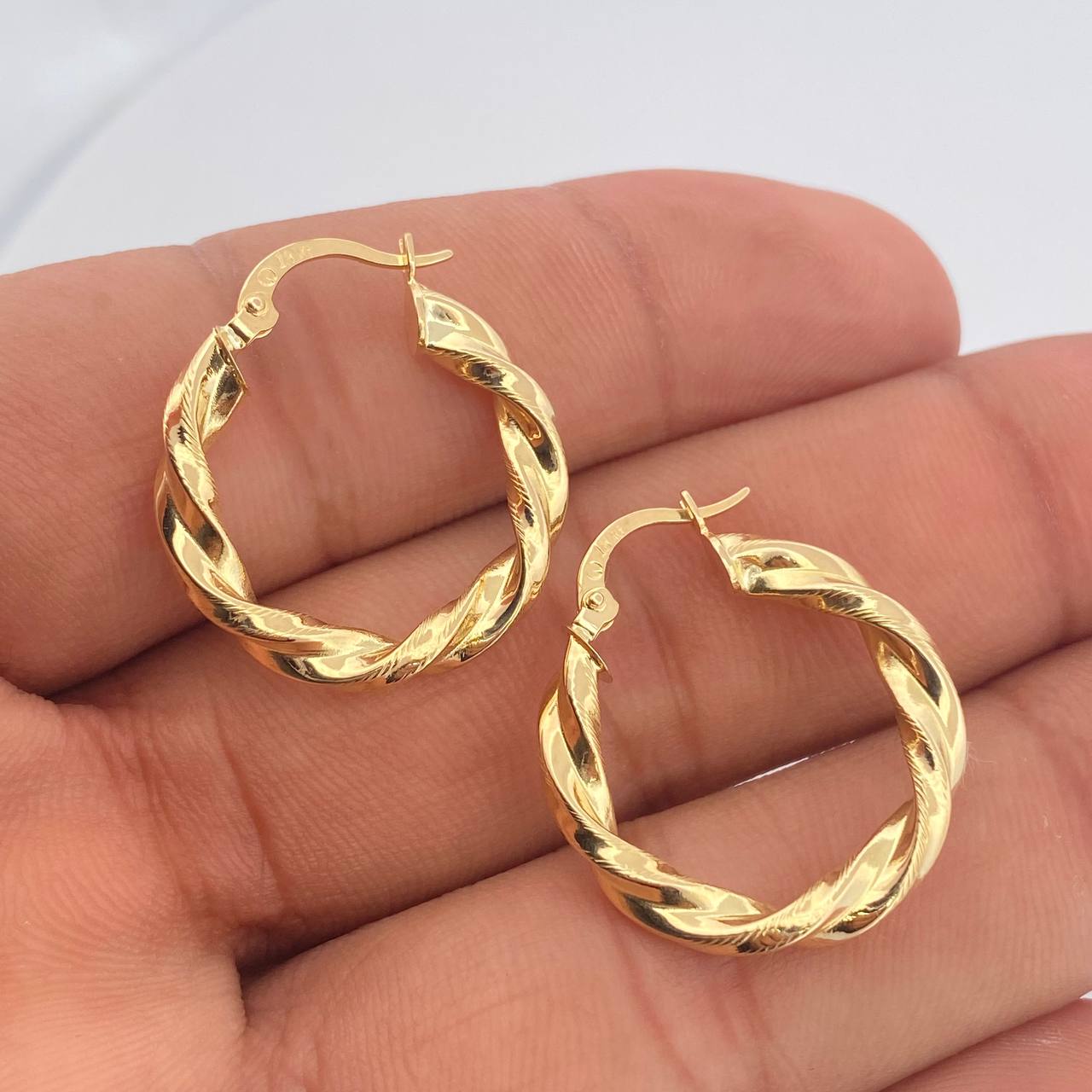 Candongas Nico 2.75gr / 1 in / Oro Amarillo 18K $