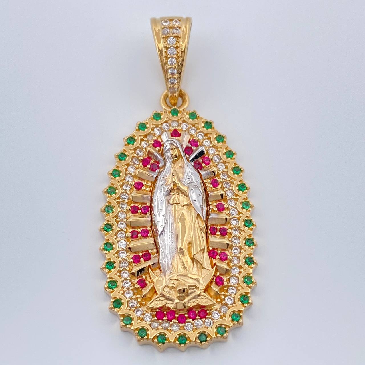 Dije Virgen De Guadalupe 7.25gr / 1 1/2 in / Dos Oros Amarillo Blanco 18K $