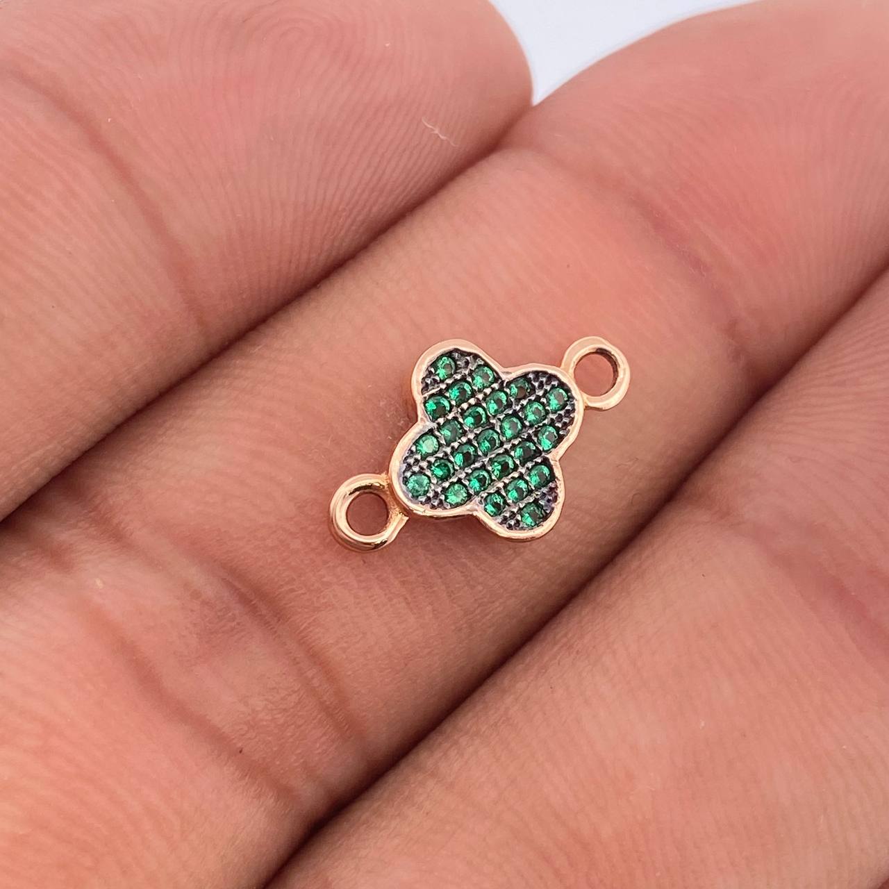 Herraje Trebol 0.75gr / 1/2 in / Dos Oros Rosa Negro 18K &