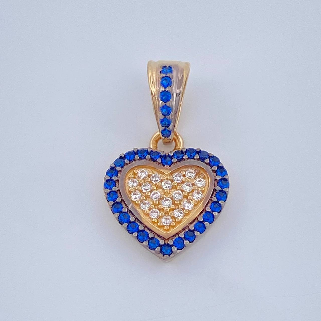 Dije Corazon 1.45gr / 3/4 in / Dos Oros Amarillo Negro 18K &