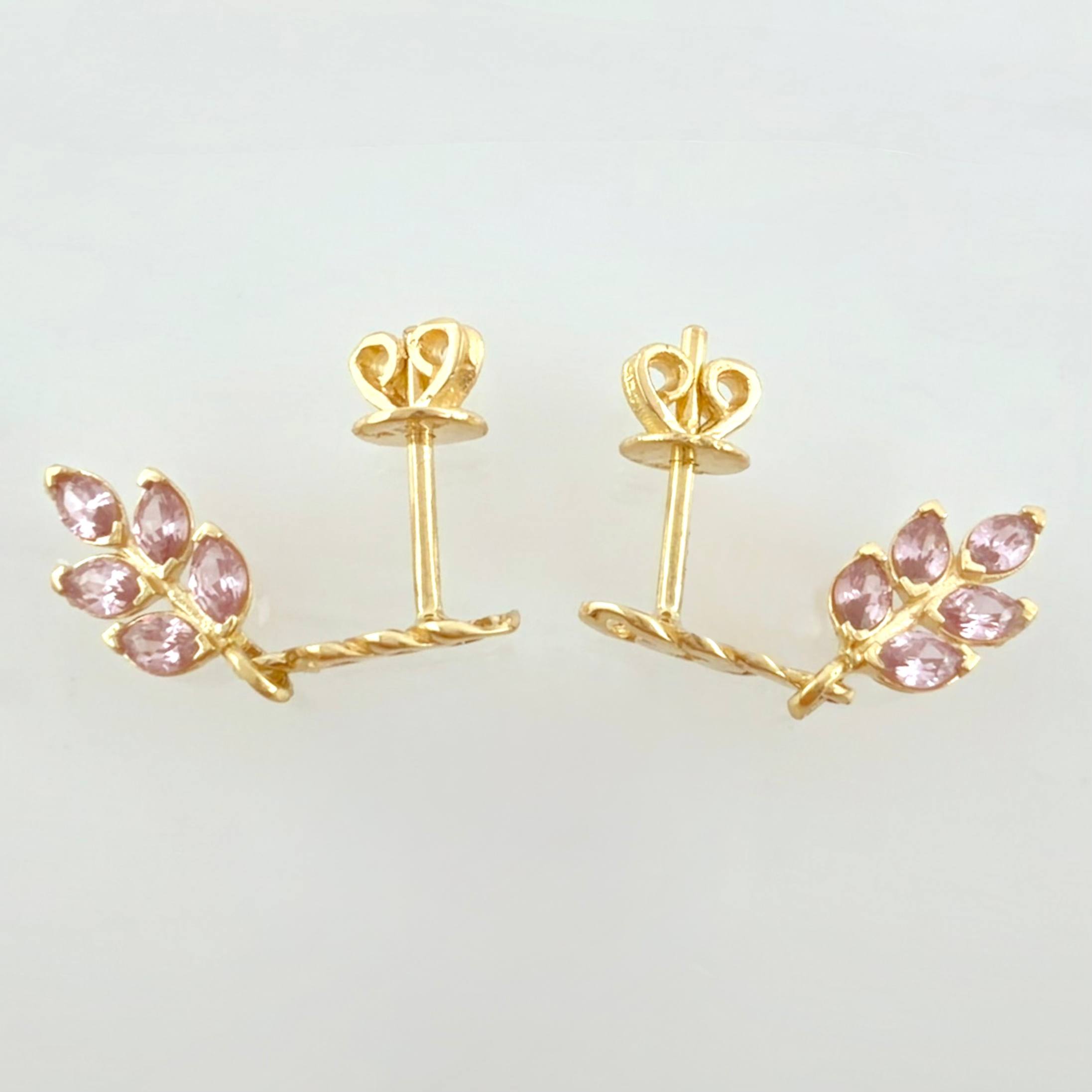 Topos Cubano Laurel Colgante 1.85gr / 3/4 in / Oro Amarillo 18K *