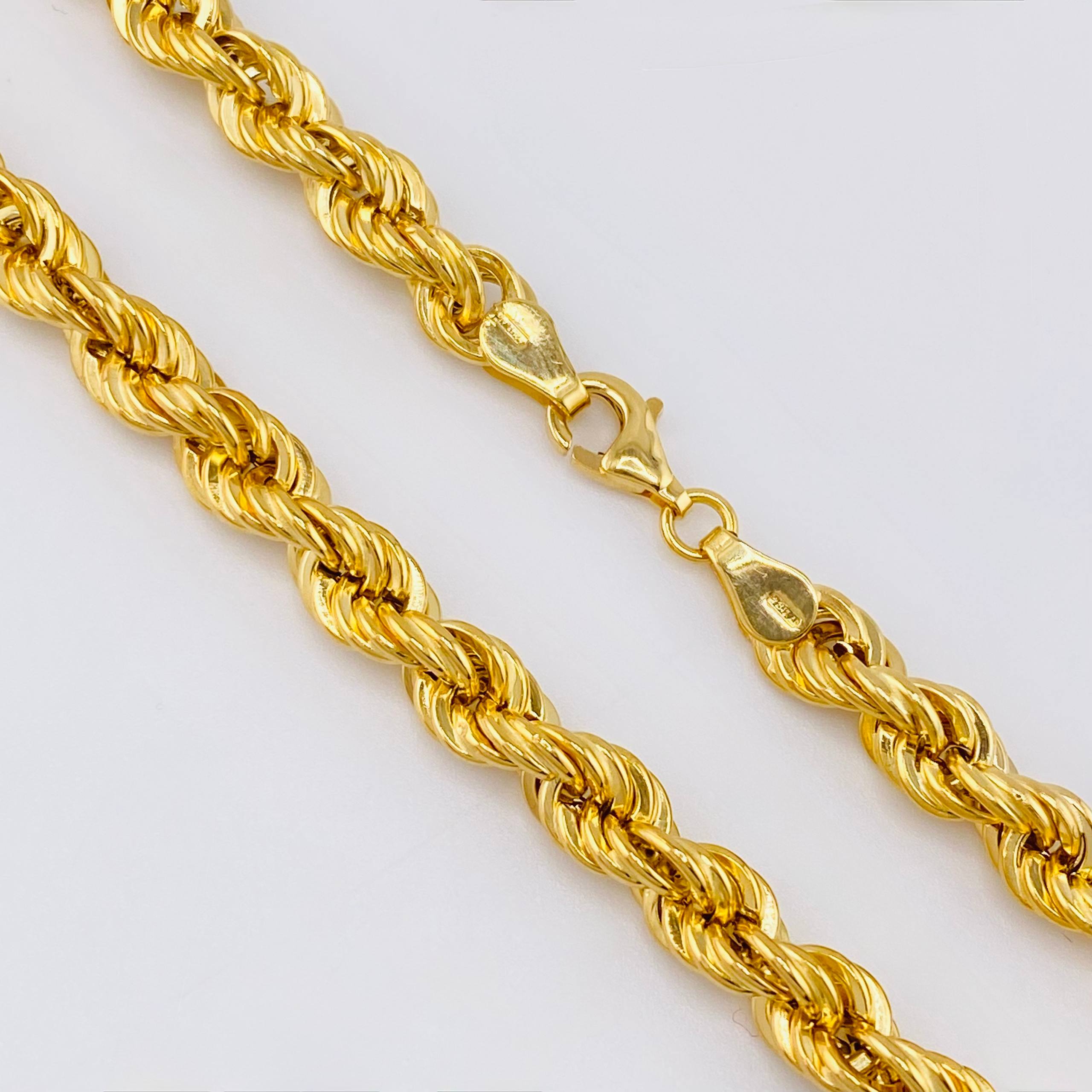 Cadena Lazo 16.3gr / 23 1/2 in / 6mm Oro Amarillo +3 18K *