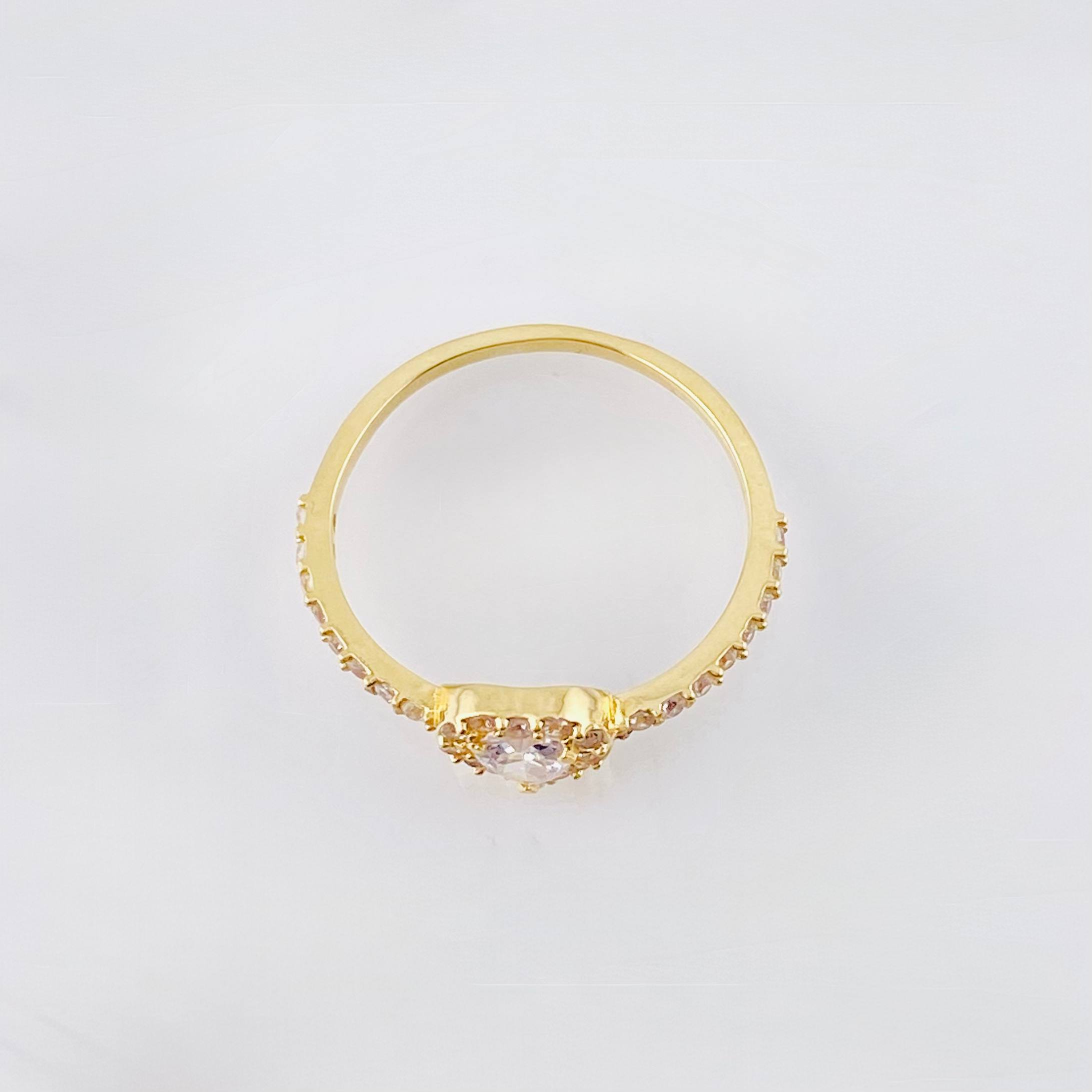 Heart Halo Ring 1.7gr / T7 / Yellow Gold 18K *