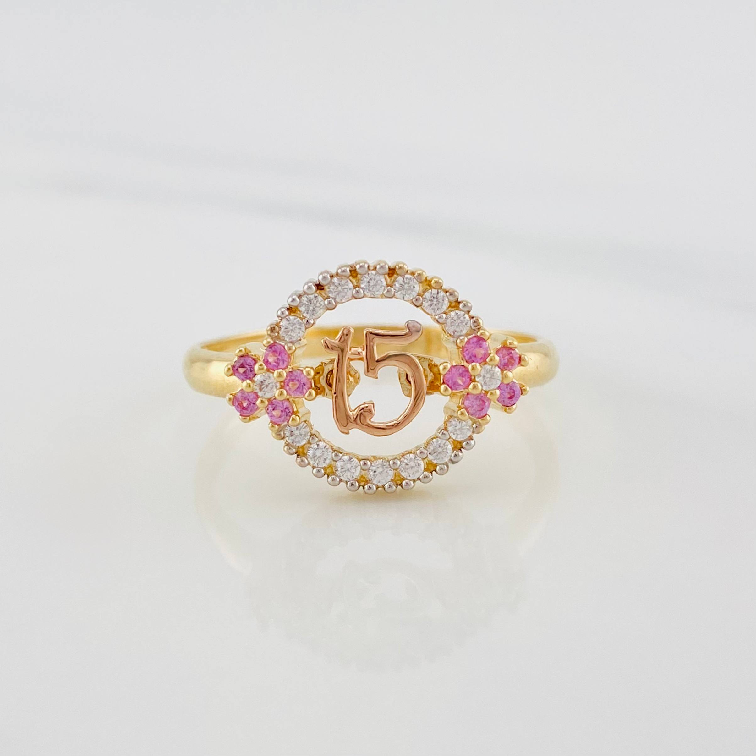Anillo Circulo Flores 15´s 2.7g / T7 1/2 Tres Oros 18K