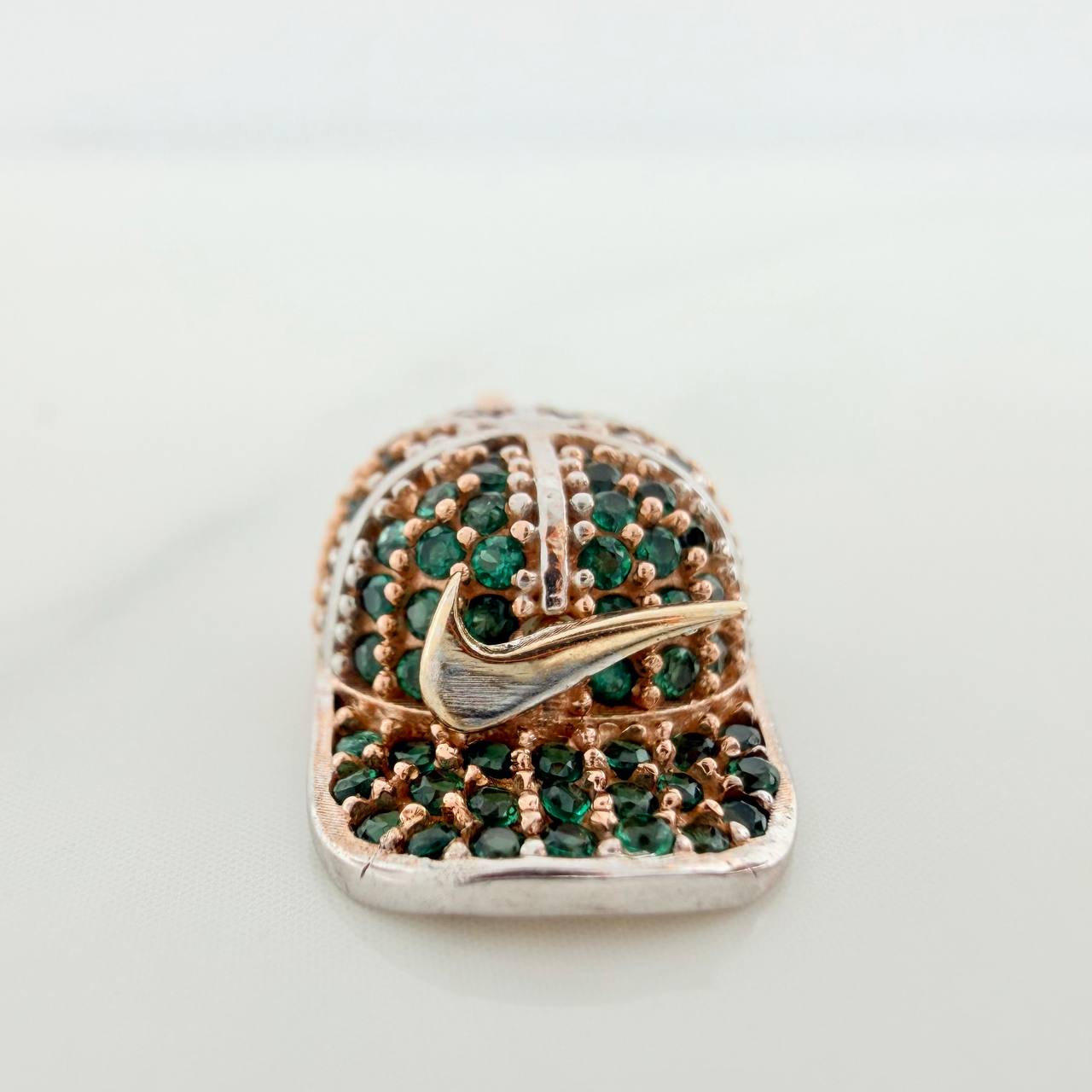 Dije Gorra Chulo 2.05gr / 3/4 in / Tres Oros 18K $