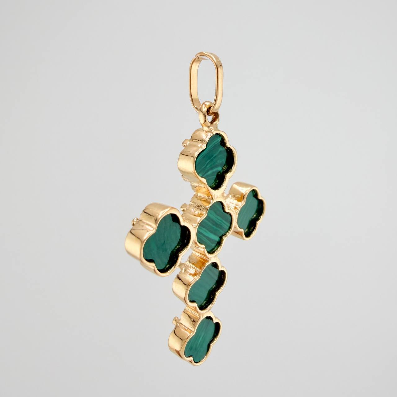 Clover Cross Pendant 2.55g / 1 1/2 in / Yellow Gold Nac.Esp. 18K $