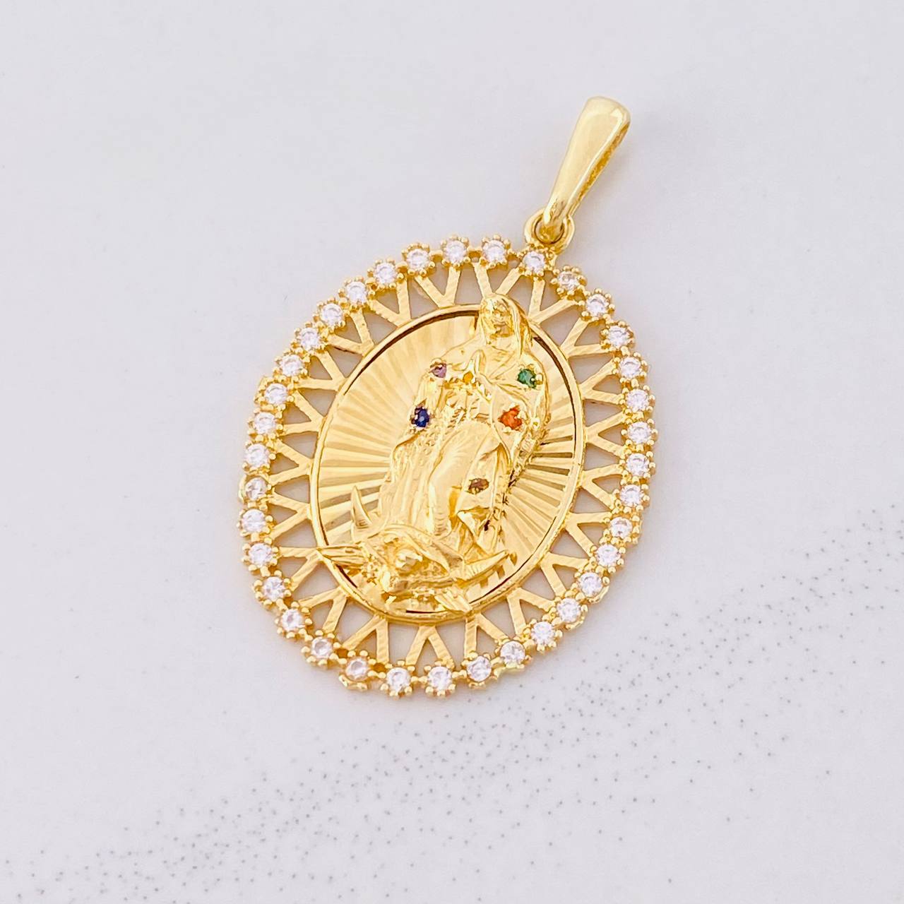 Pendant Virgin of Guadalupe 3.85g / 1 1/4 in Yellow Gold 18K