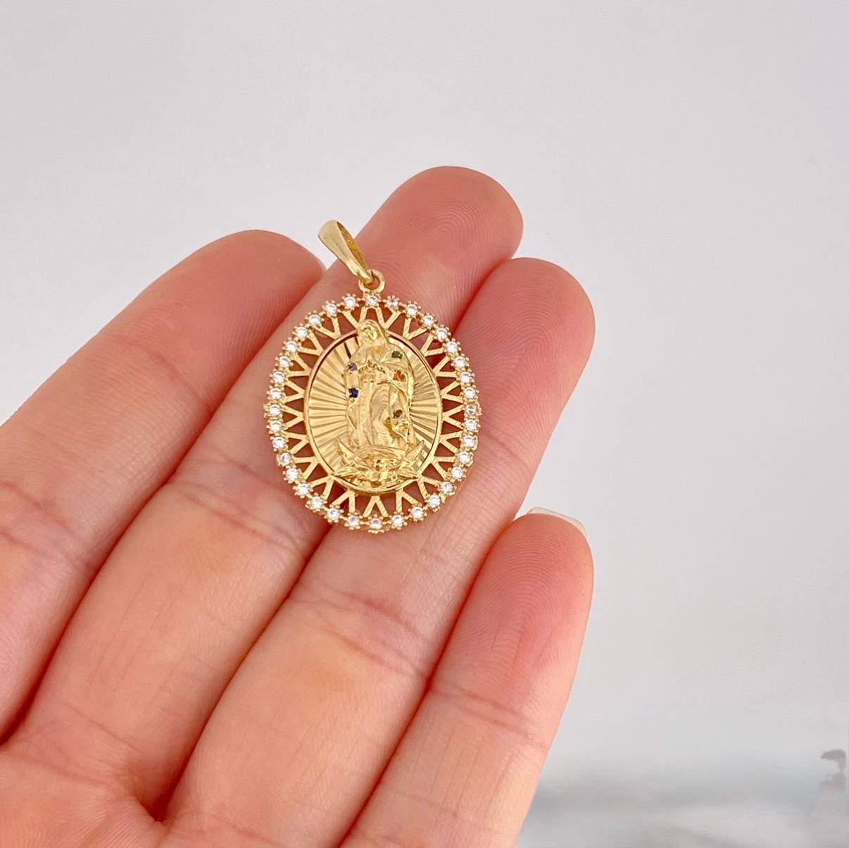 Pendant Virgin of Guadalupe 3.85g / 1 1/4 in Yellow Gold 18K
